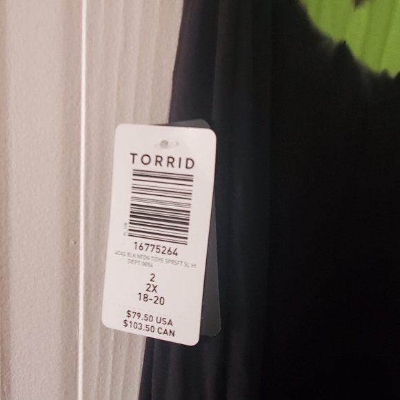 Torrid 2X  New Black/Neon Tie Dye Super Soft Hi Lo Maxi Dress w/Pockets - Picture 7 of 7